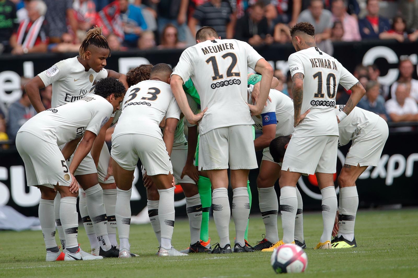 Gantry milling machine processing